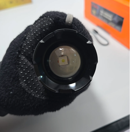 Flashlight USB telescopic zoom 150W Can Charge a Phone